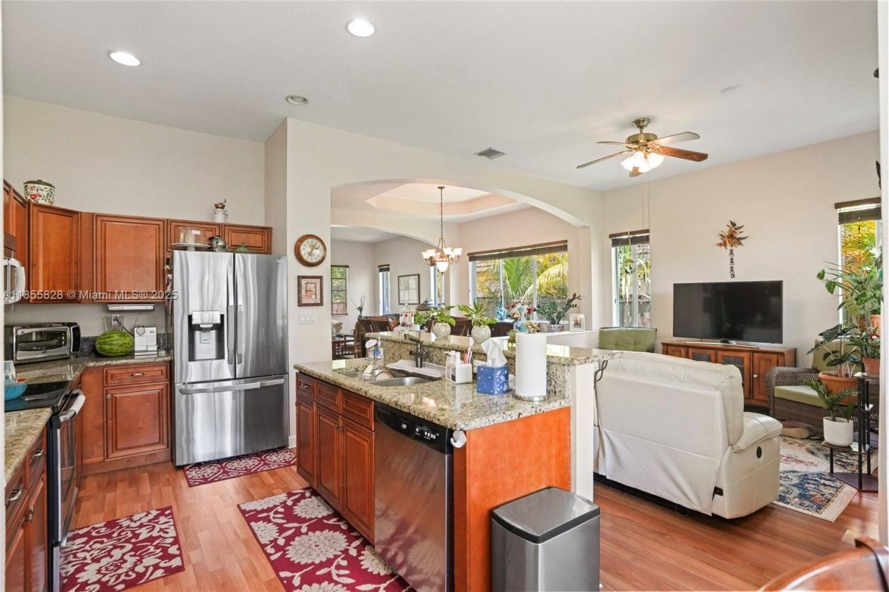 9506 SW 220th Ln, Cutler Bay, FL 33190 Photo