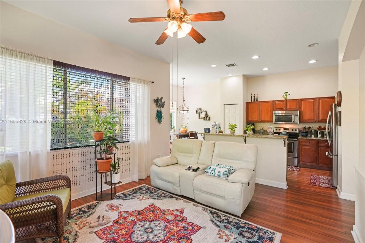 9506 SW 220th Ln, Cutler Bay, FL 33190 Photo