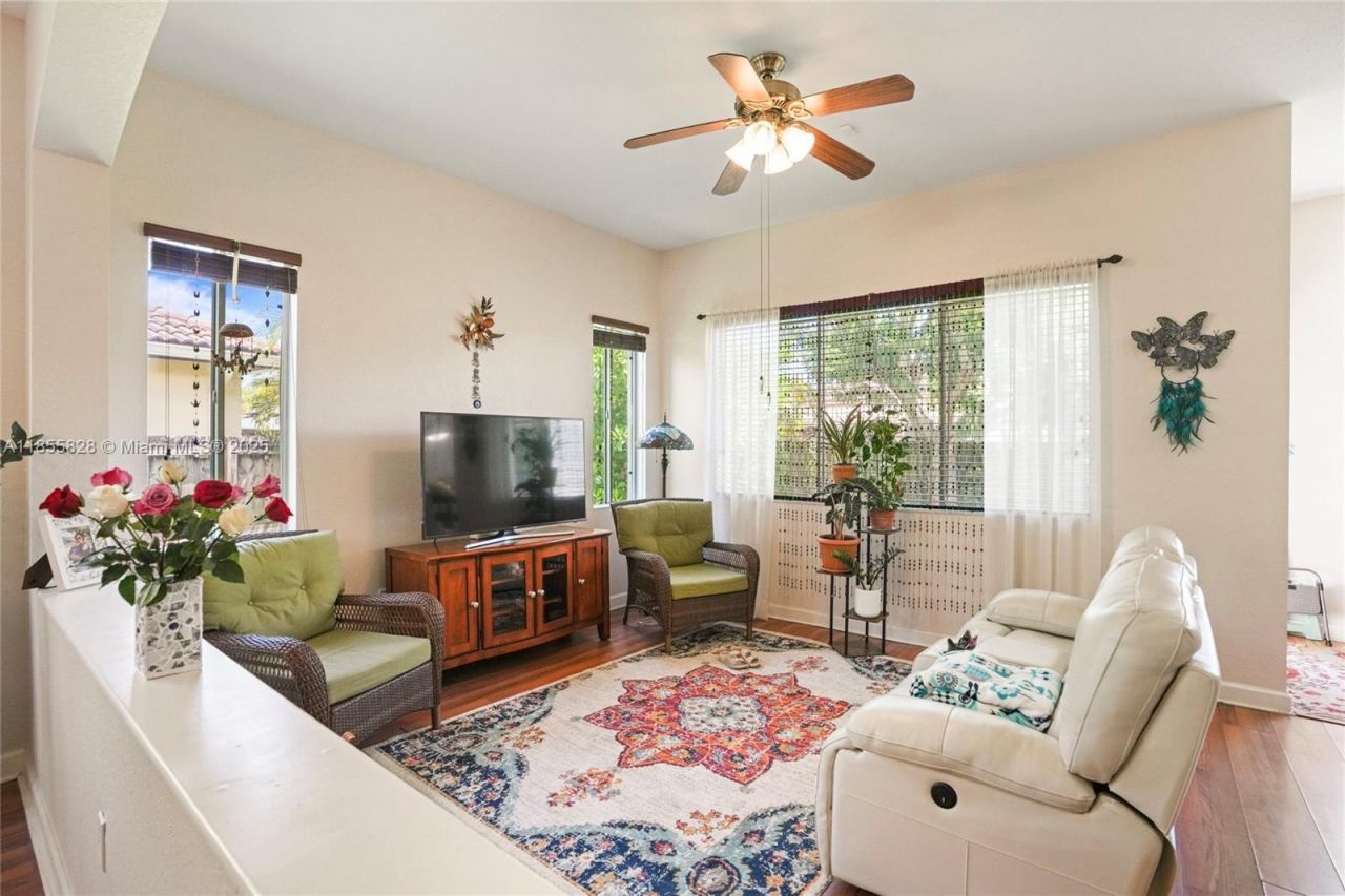 9506 SW 220th Ln, Cutler Bay, FL 33190 Photo