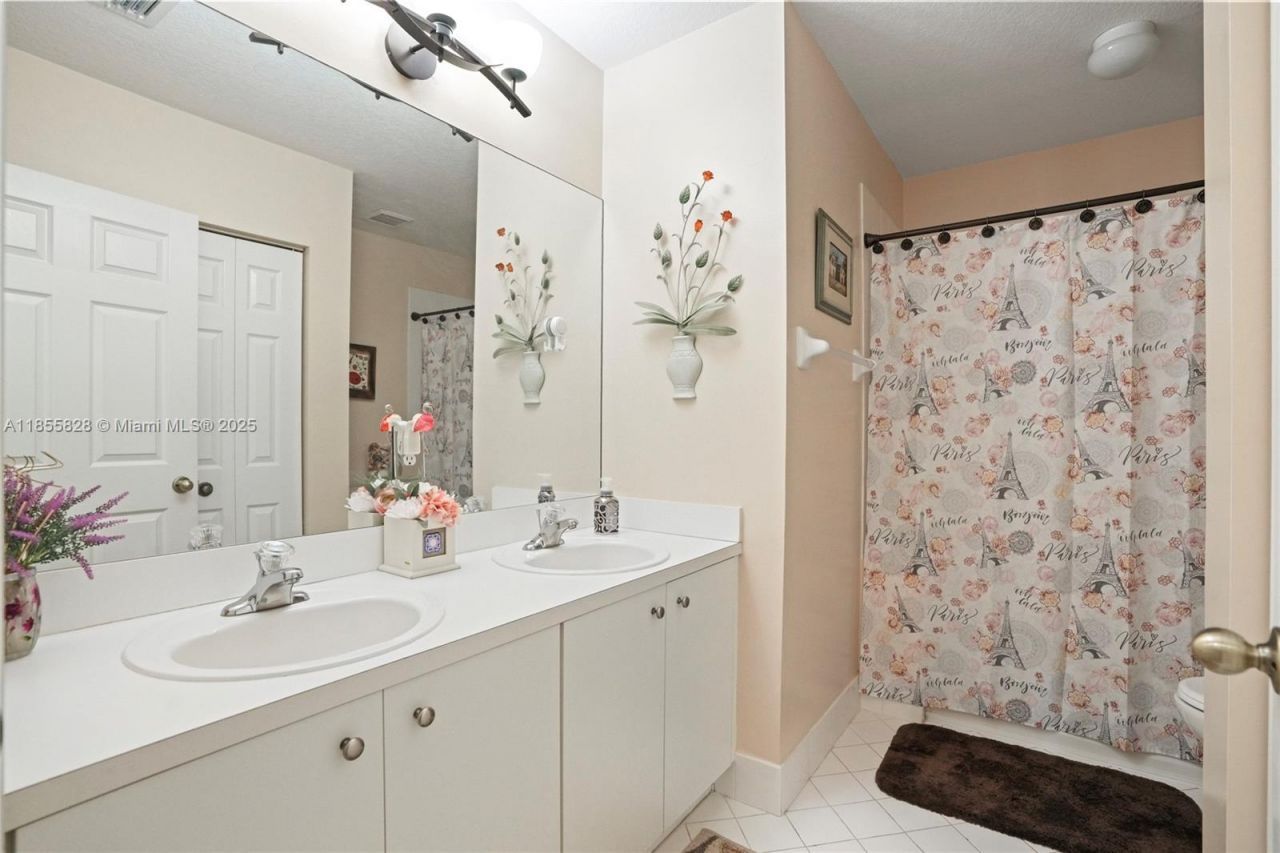 9506 SW 220th Ln, Cutler Bay, FL 33190 Photo