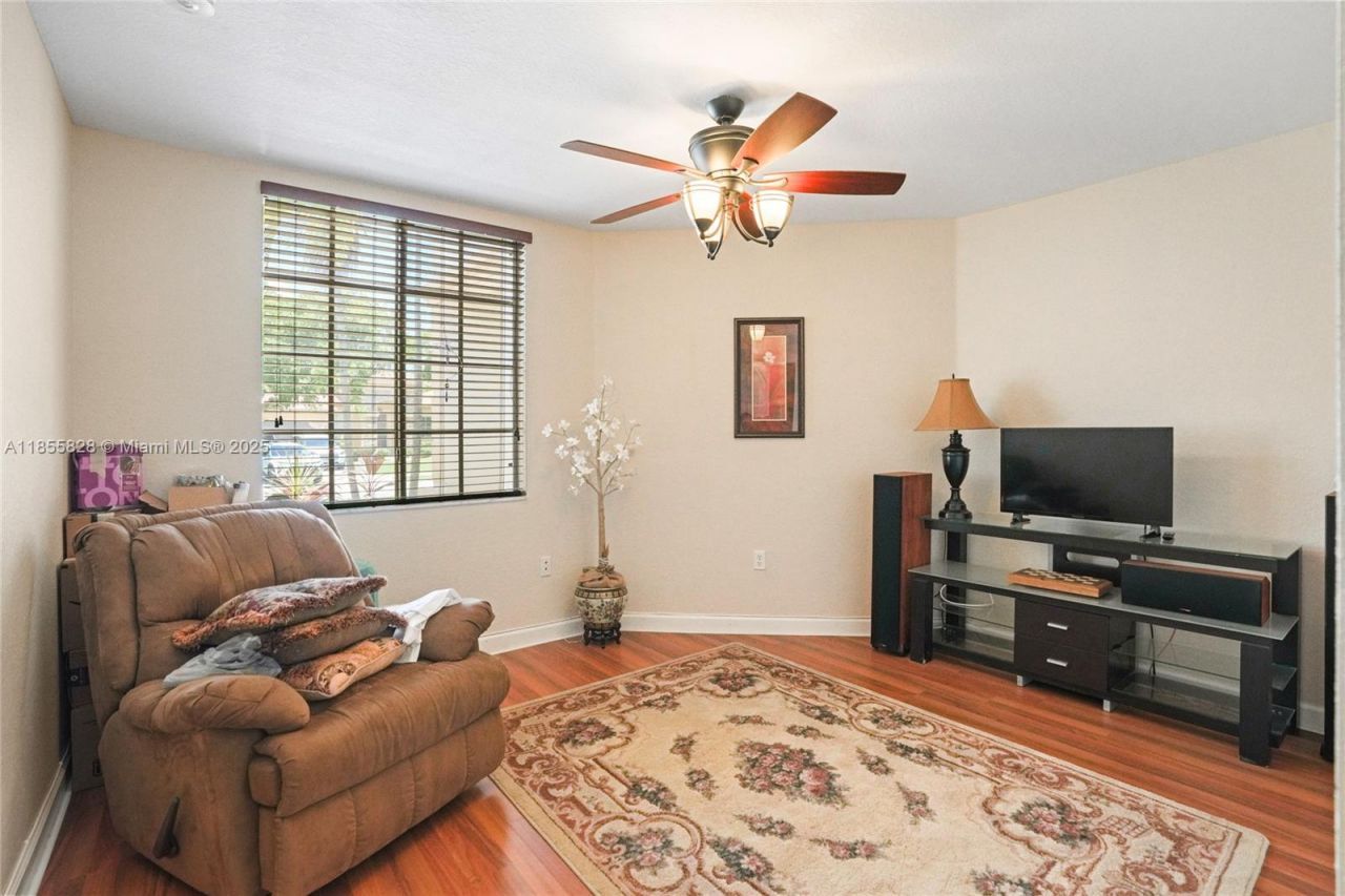 9506 SW 220th Ln, Cutler Bay, FL 33190 Photo