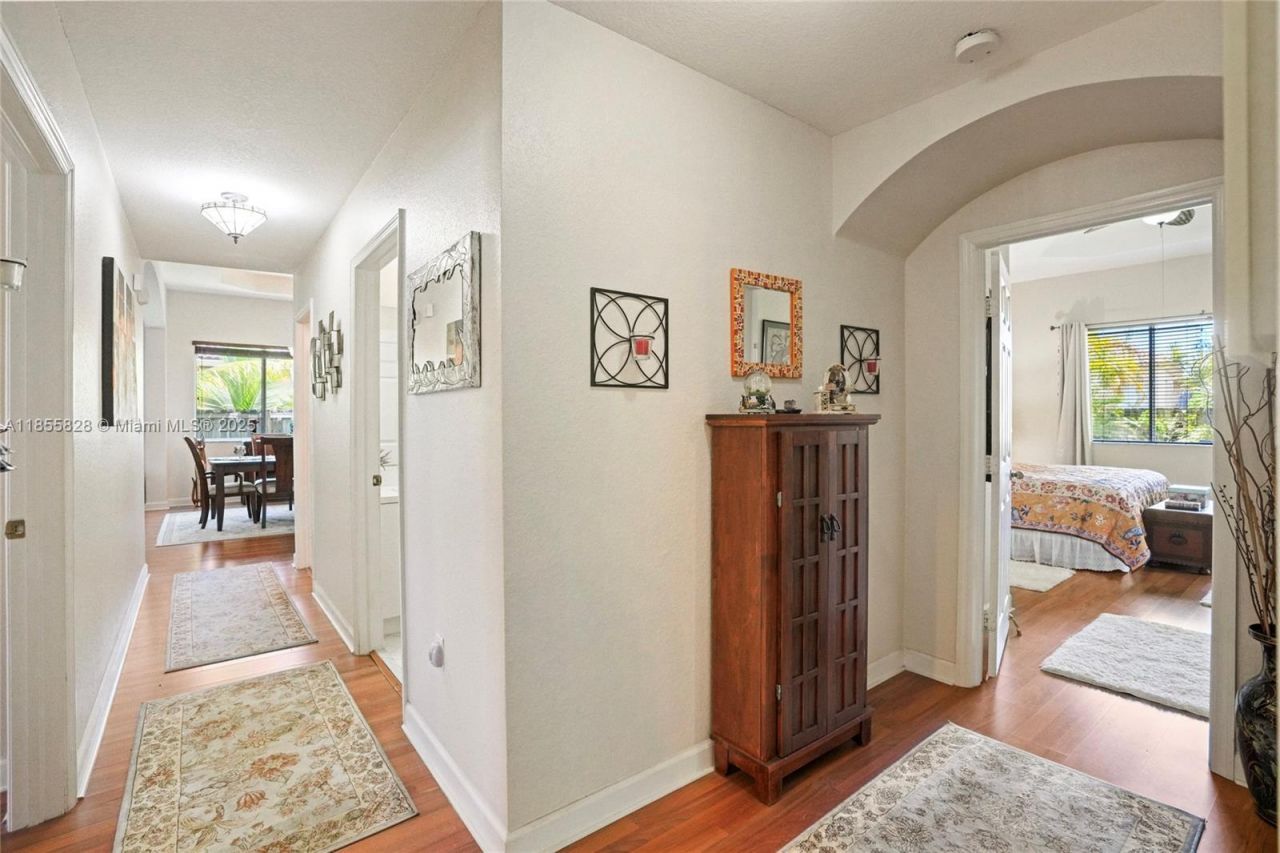 9506 SW 220th Ln, Cutler Bay, FL 33190 Photo