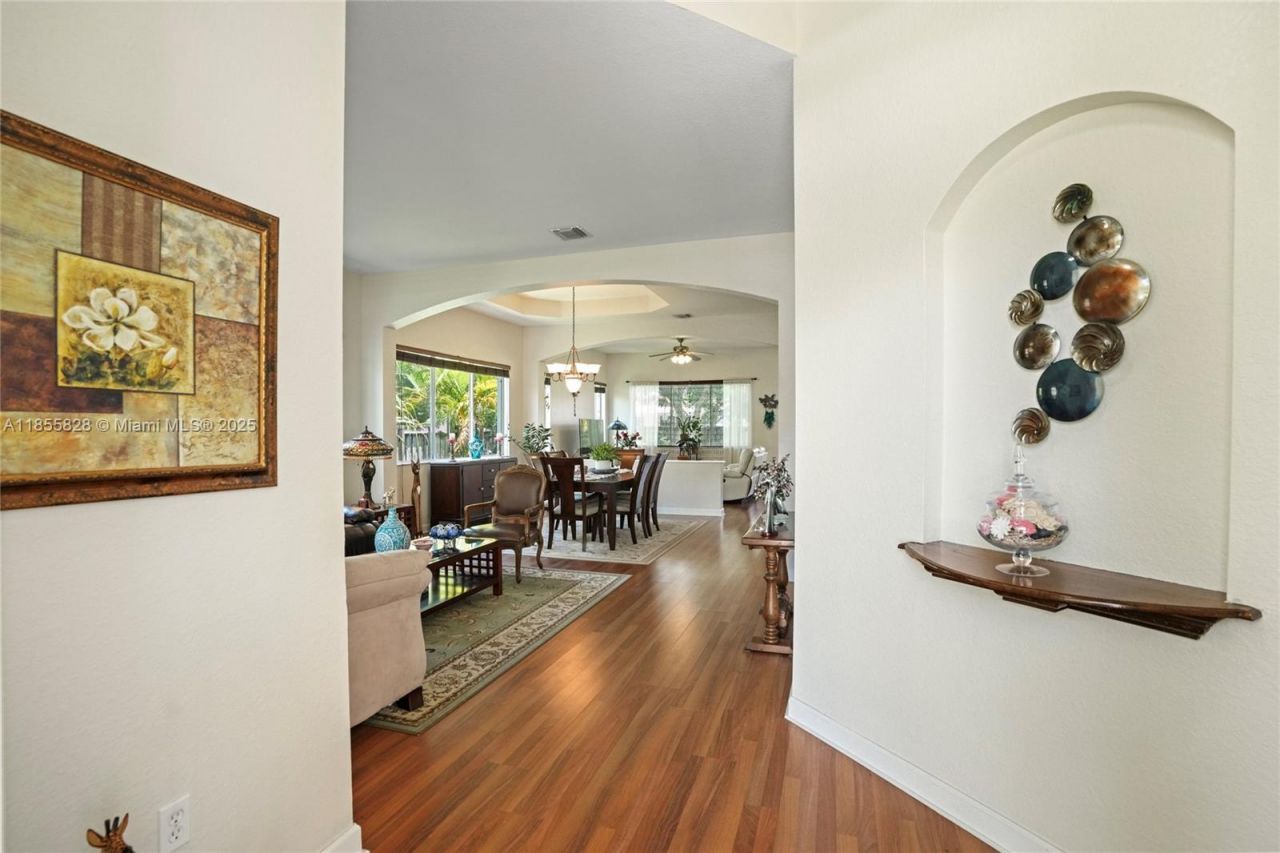 9506 SW 220th Ln, Cutler Bay, FL 33190 Photo