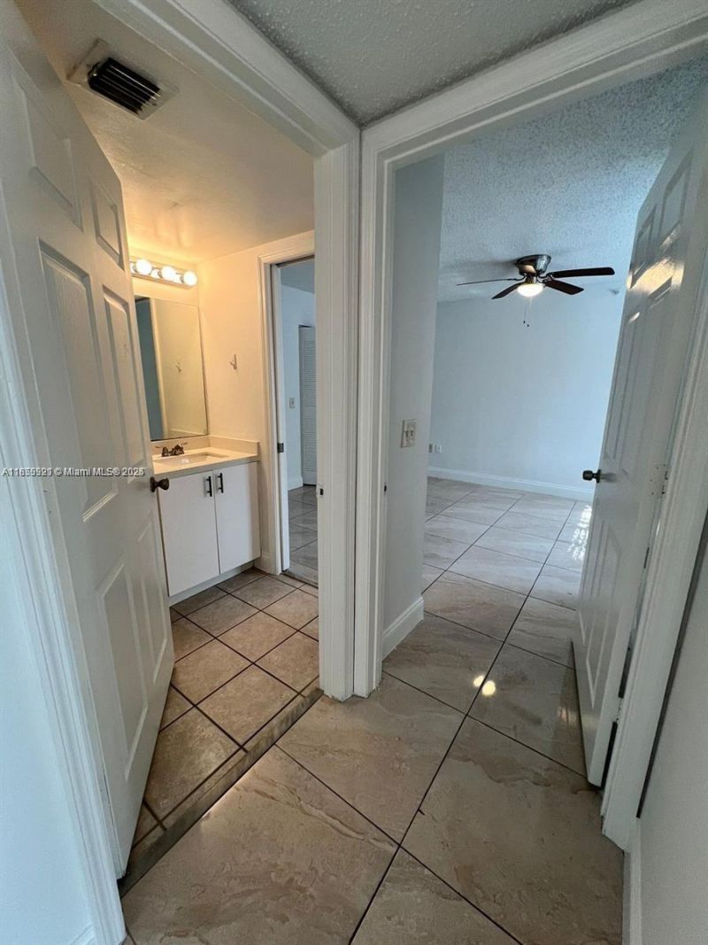 5065 Wiles Rd, Unit 103, Coconut Creek, FL 33073 Photo