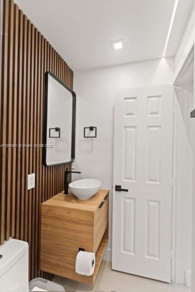 3125 NW 21st Ct, Unit 02, Miami, FL 33142 Photo