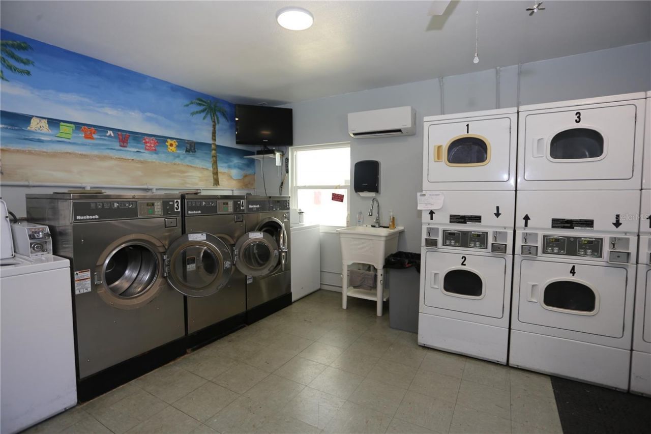 801 83rd Avenue N, Unit 309, Saint Petersburg, FL 33702 Photo