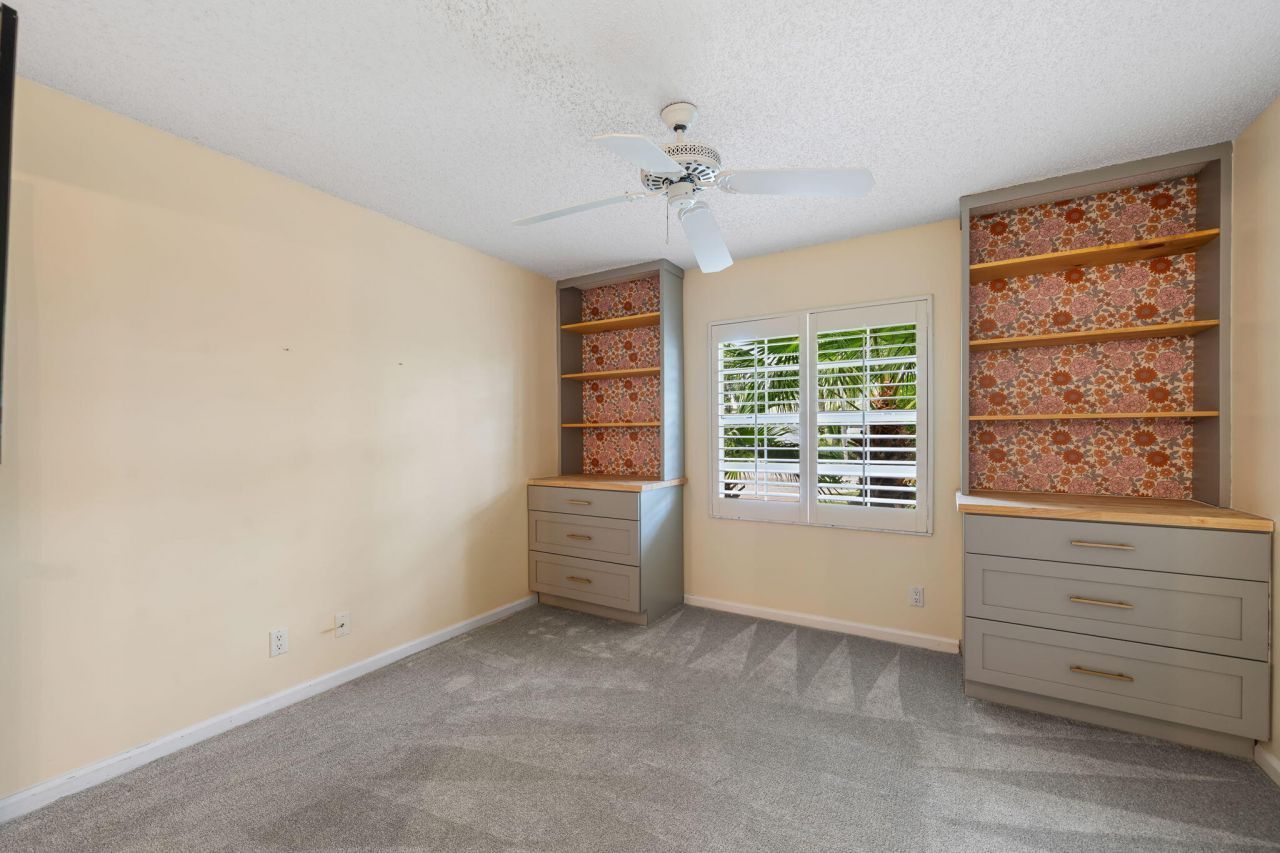 9190 Heathridge Drive, West Palm Beach, FL 33411 Photo