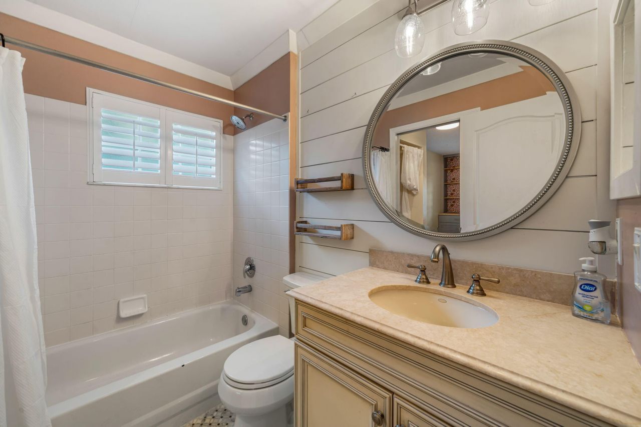 9190 Heathridge Drive, West Palm Beach, FL 33411 Photo