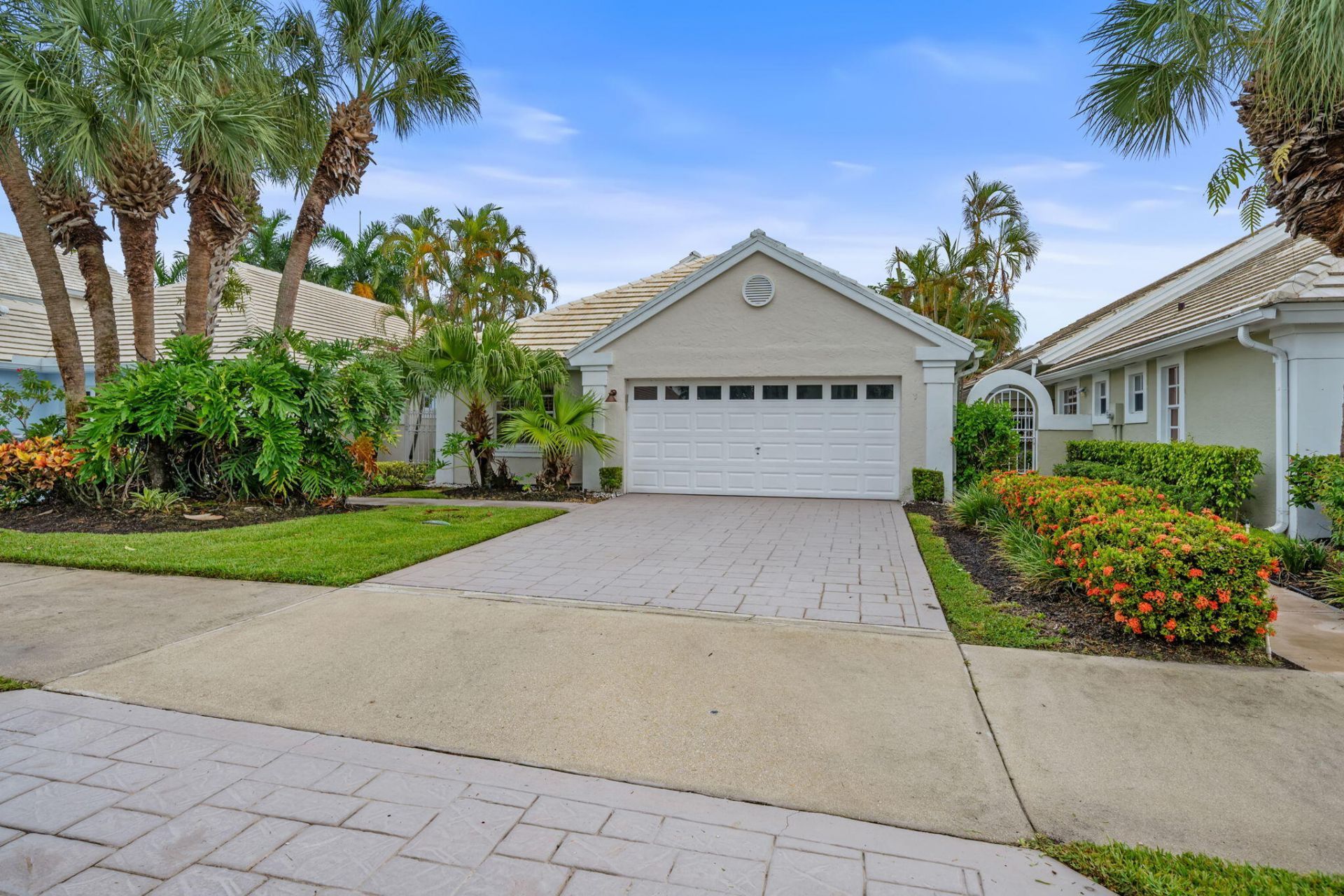 9190 Heathridge Drive, West Palm Beach, FL 33411 Photo