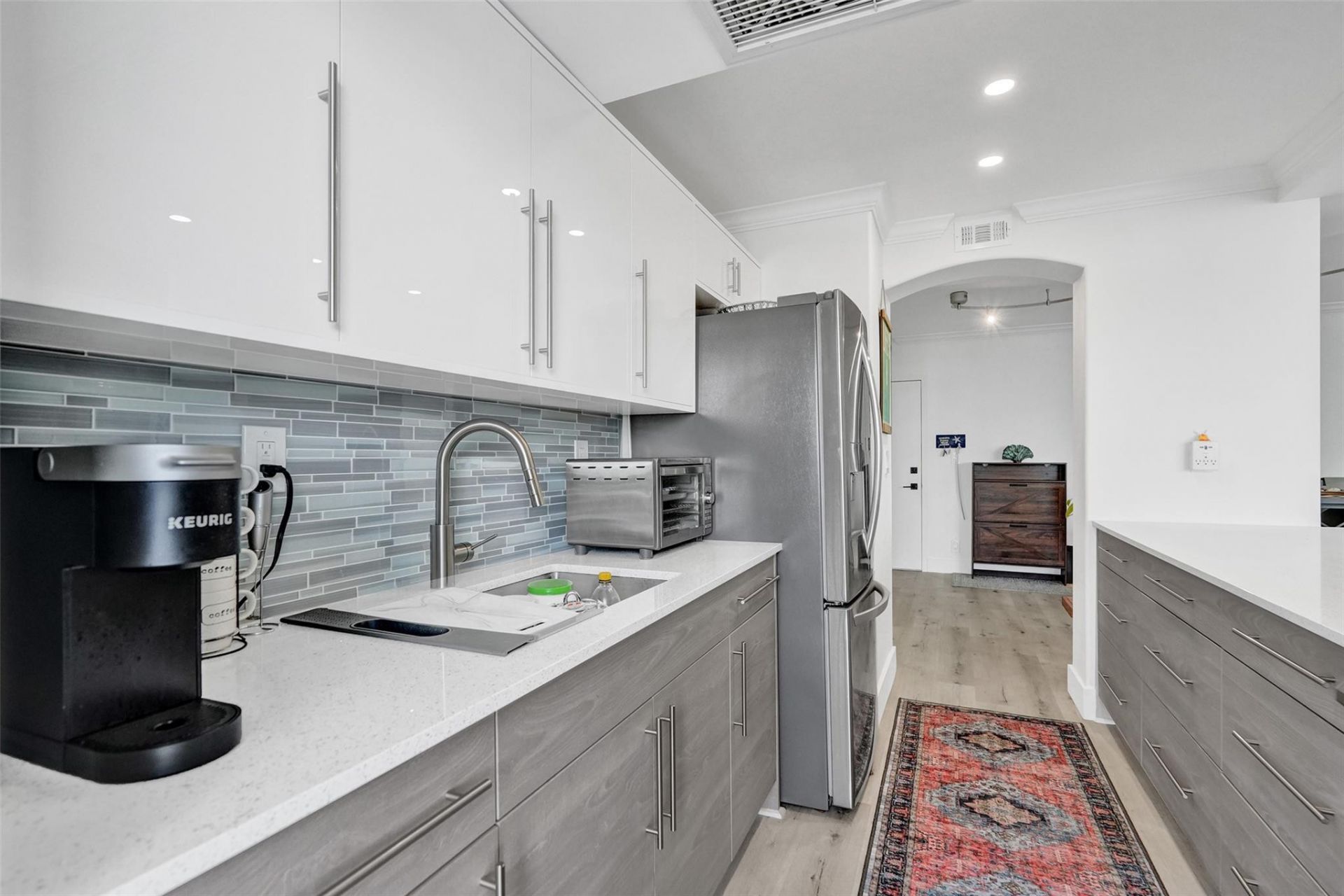 2715 N Ocean Boulevard, Unit 17F, Fort Lauderdale, FL 33308 Photo