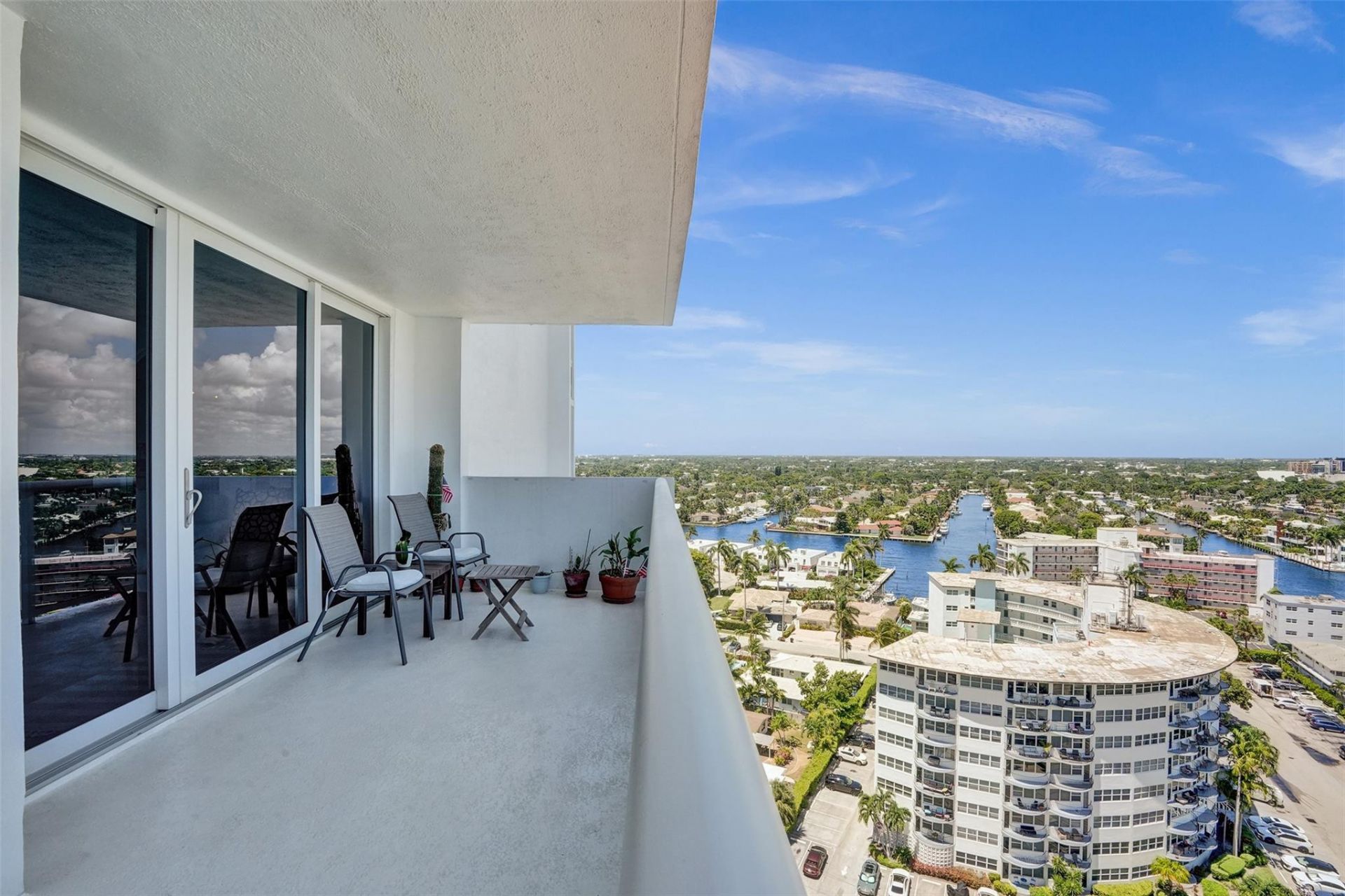 2715 N Ocean Boulevard, Unit 17F, Fort Lauderdale, FL 33308 Photo