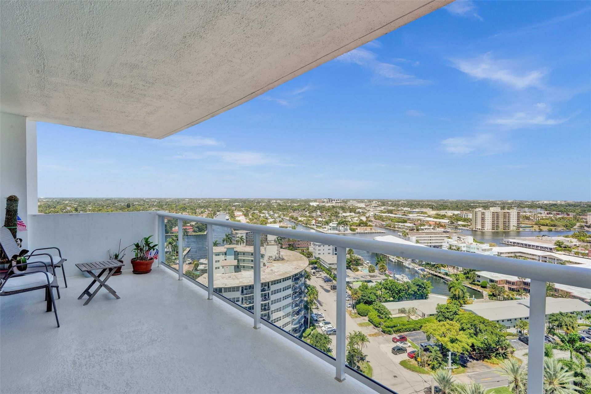 2715 N Ocean Boulevard, Unit 17F, Fort Lauderdale, FL 33308 Photo