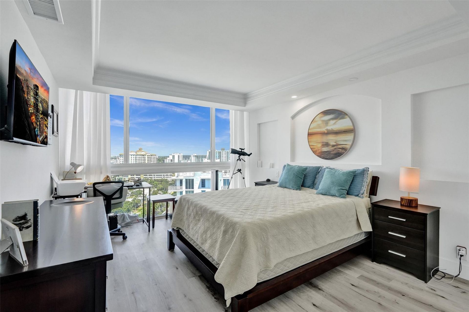 2715 N Ocean Boulevard, Unit 17F, Fort Lauderdale, FL 33308 Photo