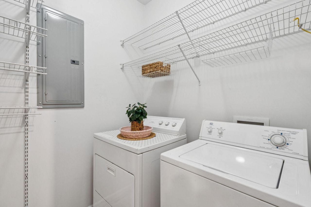 400 Bucksley Lane Photo 20