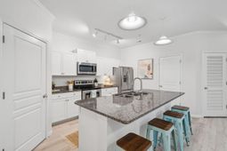 400 Bucksley Lane photo 4