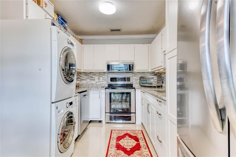 8751 Chevy Chase Drive, Unit 150, Boca Raton, FL 33433 Photo