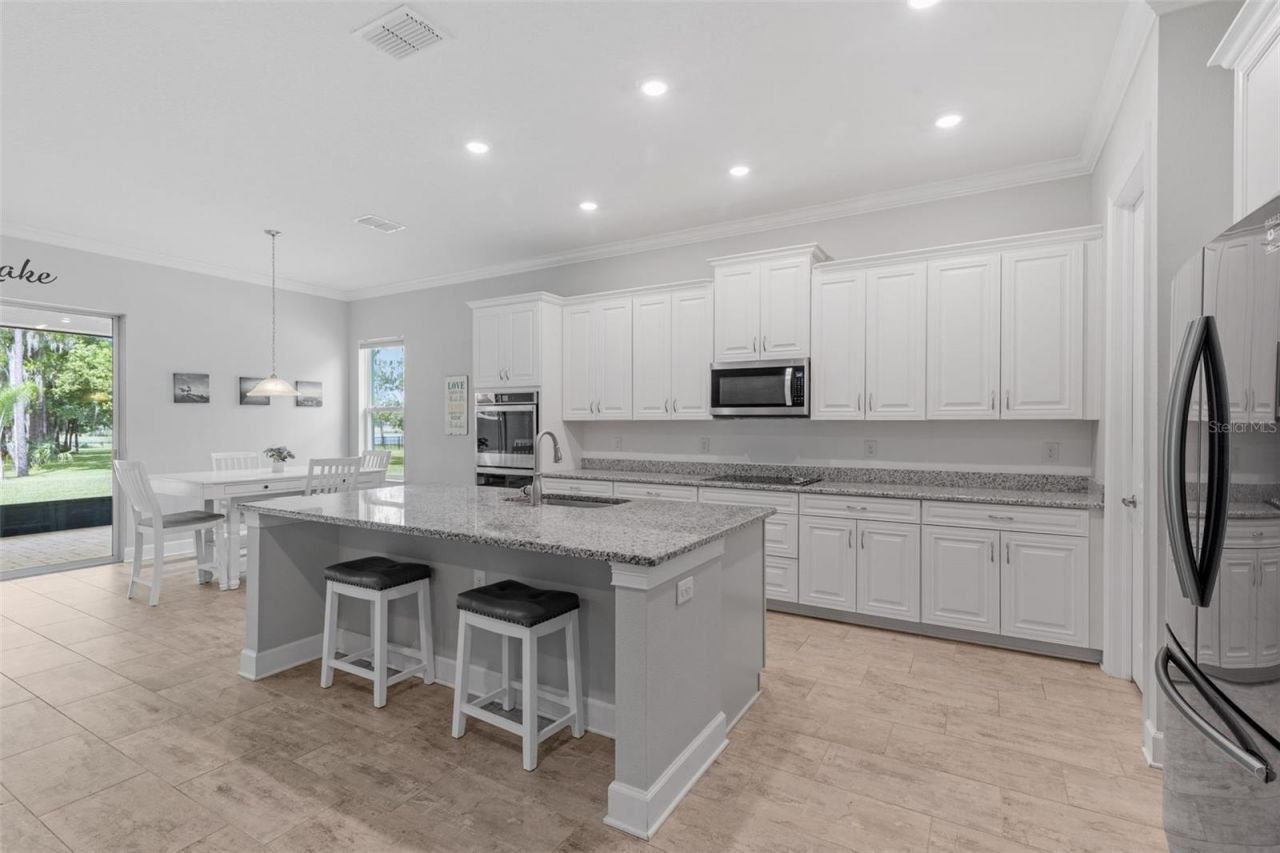 17804 Waterway Creek Drive, Lutz, FL 33549 Photo