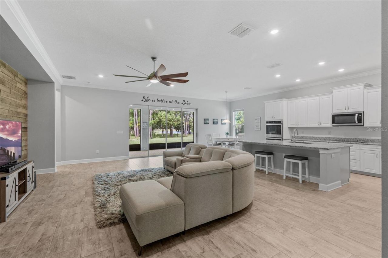 17804 Waterway Creek Drive, Lutz, FL 33549 Photo