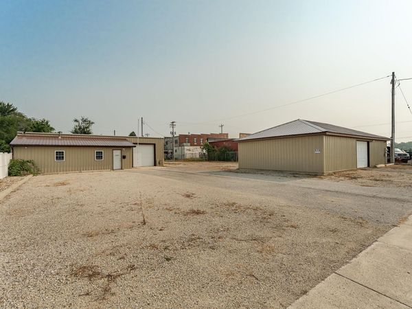 1007 3rd Avenue NE, Austin, MN 55912