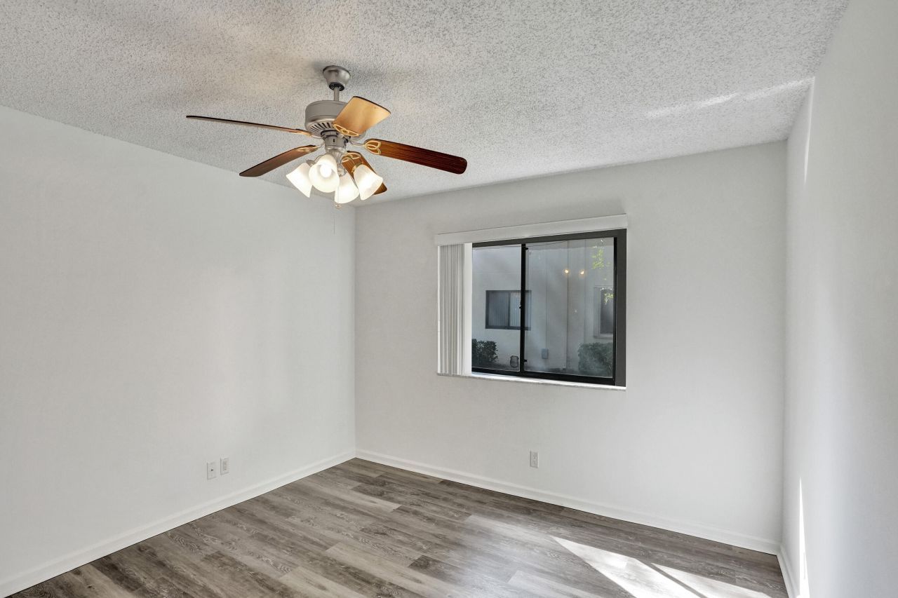 12 Via De Casas Sur, Unit 101, Boynton Beach, FL 33426 Photo
