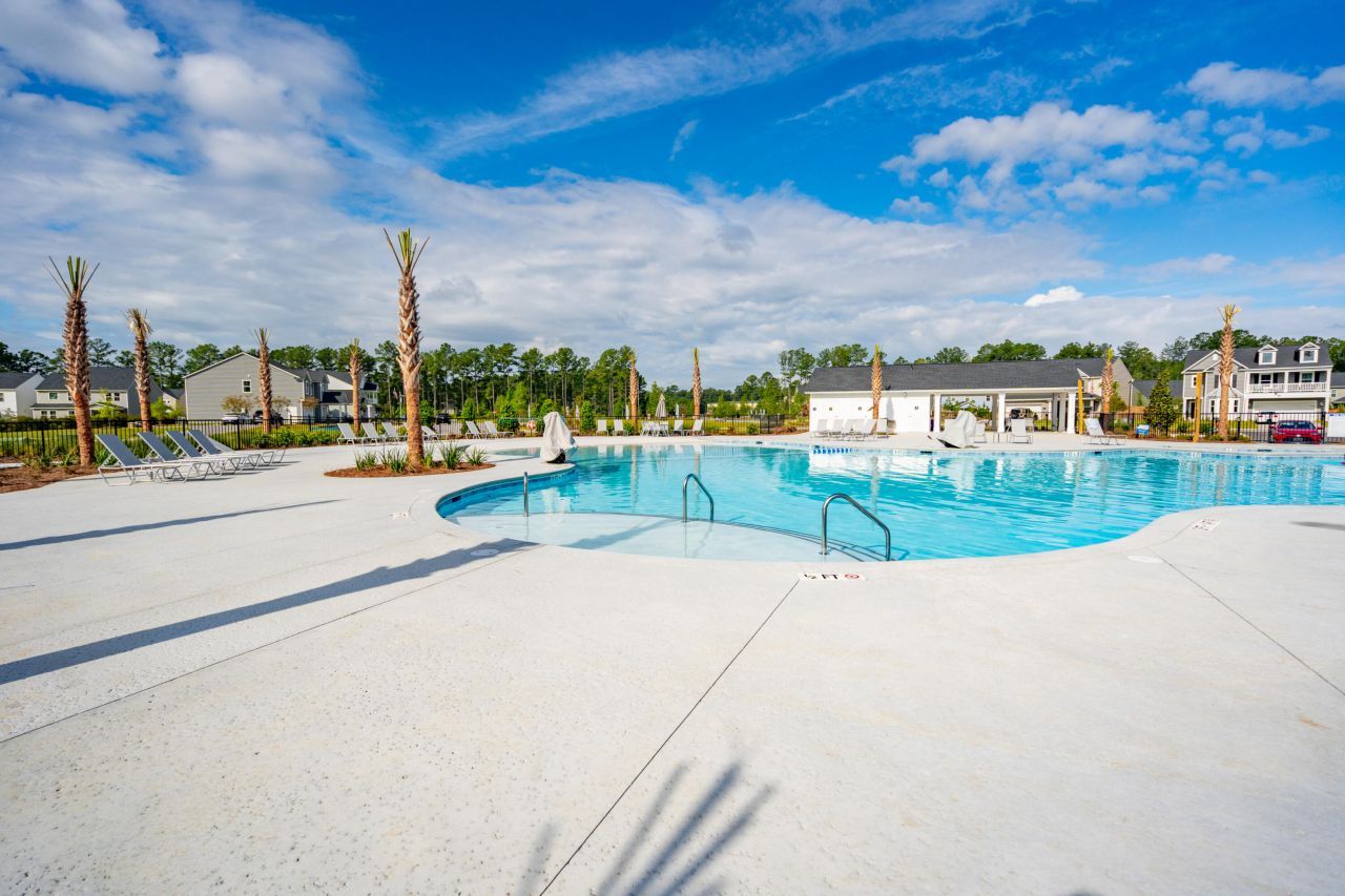 563 Red Monarch Way Photo 7