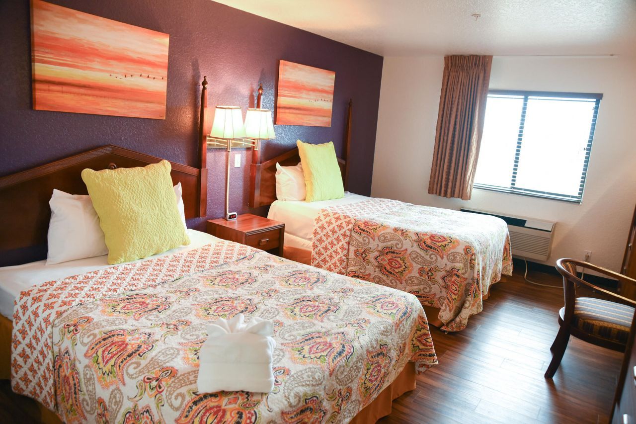 7051 N Seacrest Boulevard, Lantana, FL 33462 Photo