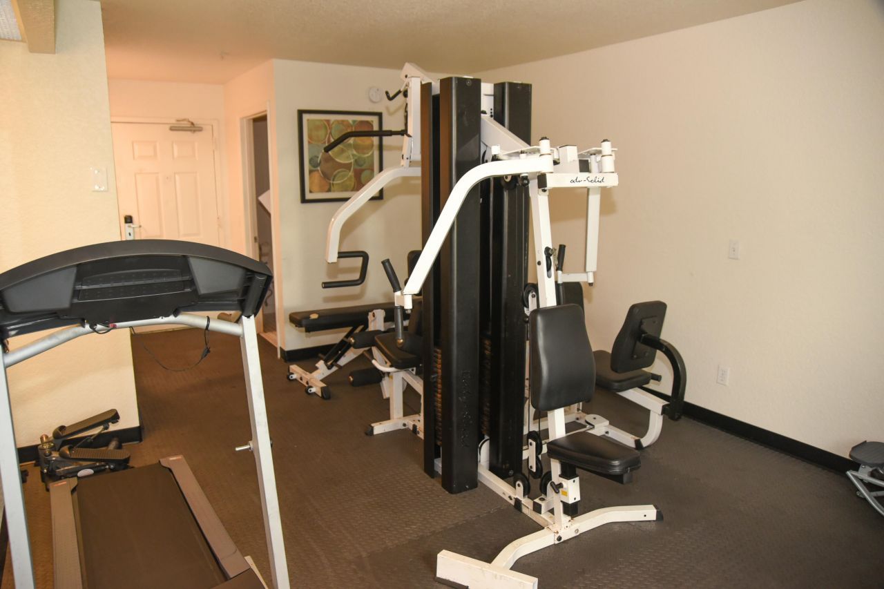 7051 N Seacrest Boulevard, Lantana, FL 33462 Photo