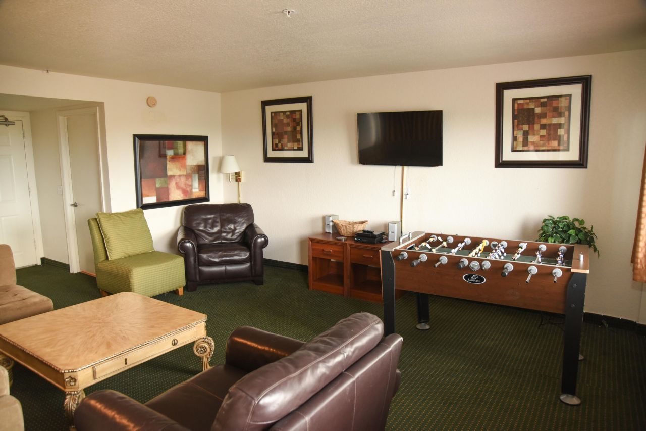 7051 Seacrest Boulevard, Lake Worth, FL 33462 Photo