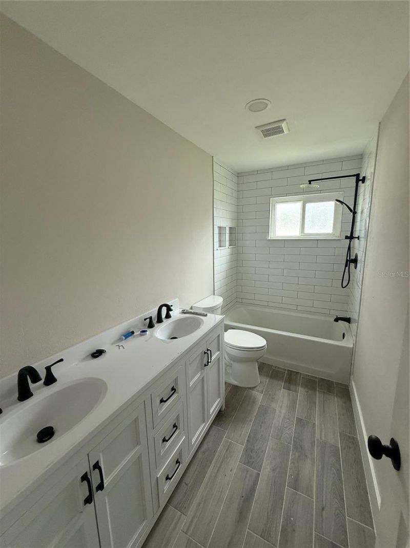 1950 Arvis Circle W, Clearwater, FL 33764 Photo