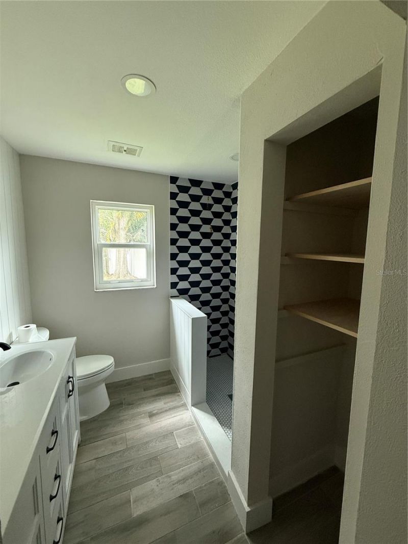 1950 Arvis Circle W, Clearwater, FL 33764 Photo