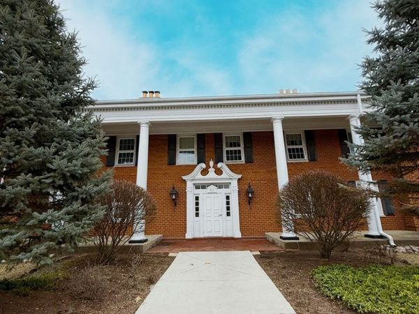 511 Coventry Lane, Unit 3, Crystal Lake, IL 60014