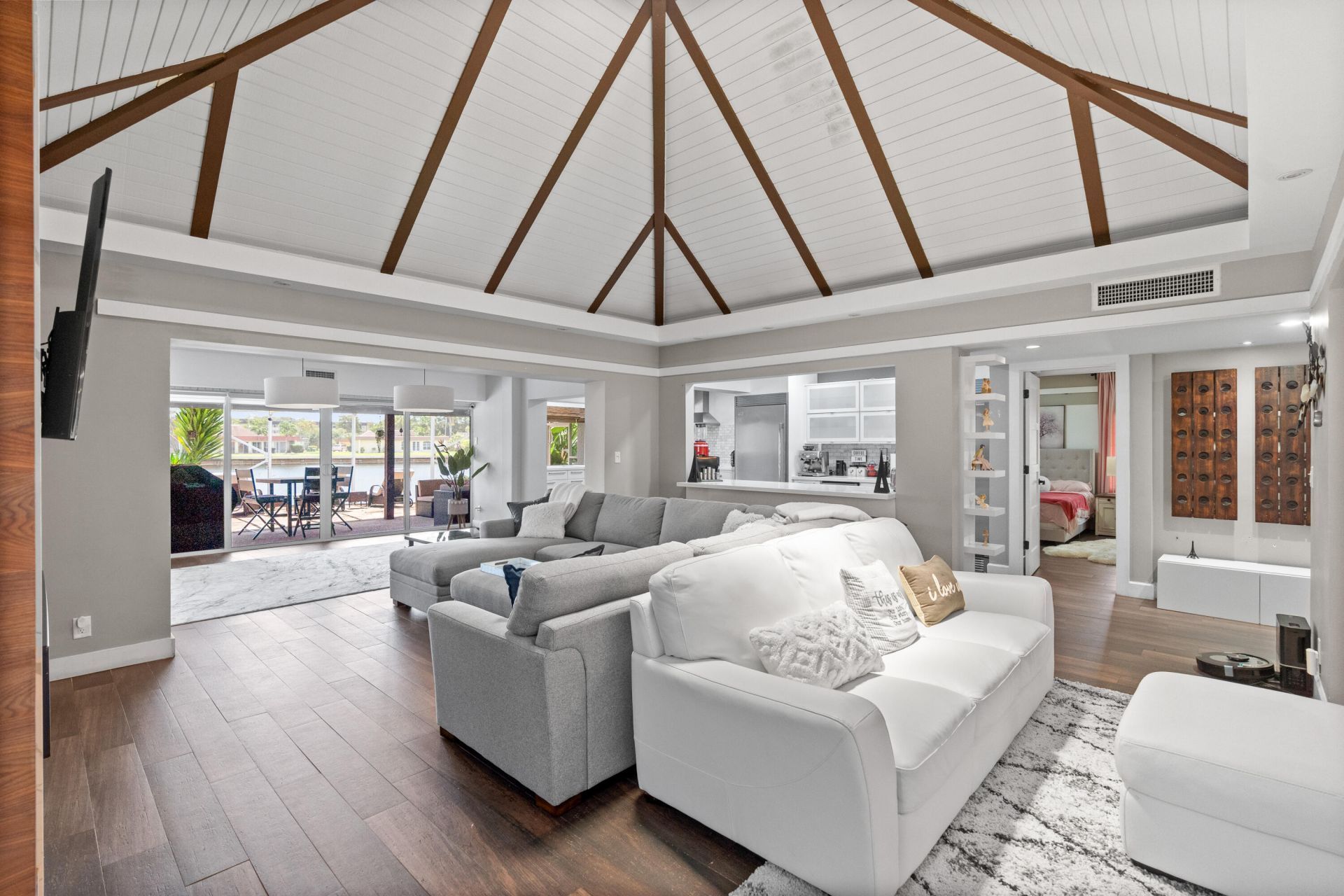 6106 Royal Poinciana Lane, Tamarac, FL 33319 Photo