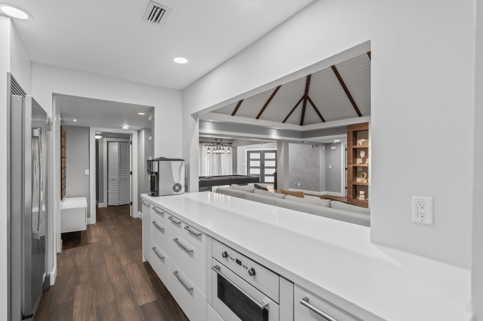 6106 Royal Poinciana Lane, Tamarac, FL 33319 Photo