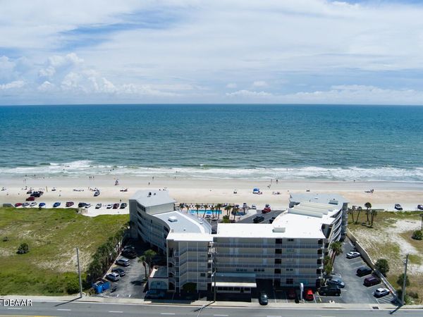 1233 S Atlantic Avenue, Unit 3220, Daytona Beach, FL 32118