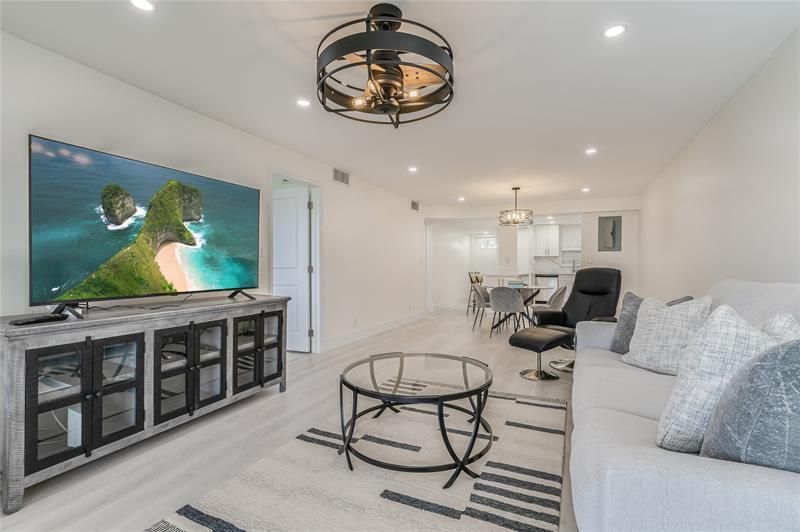 411 S Hollybrook Drive, Unit 109, Pembroke Pines, FL 33025 Photo
