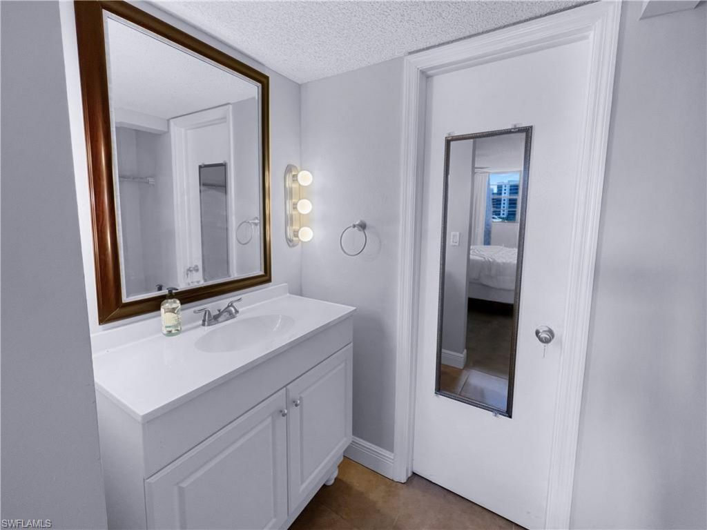 5900 Bonita Beach Rd, Unit 203, Bonita Springs, FL 34134 Photo