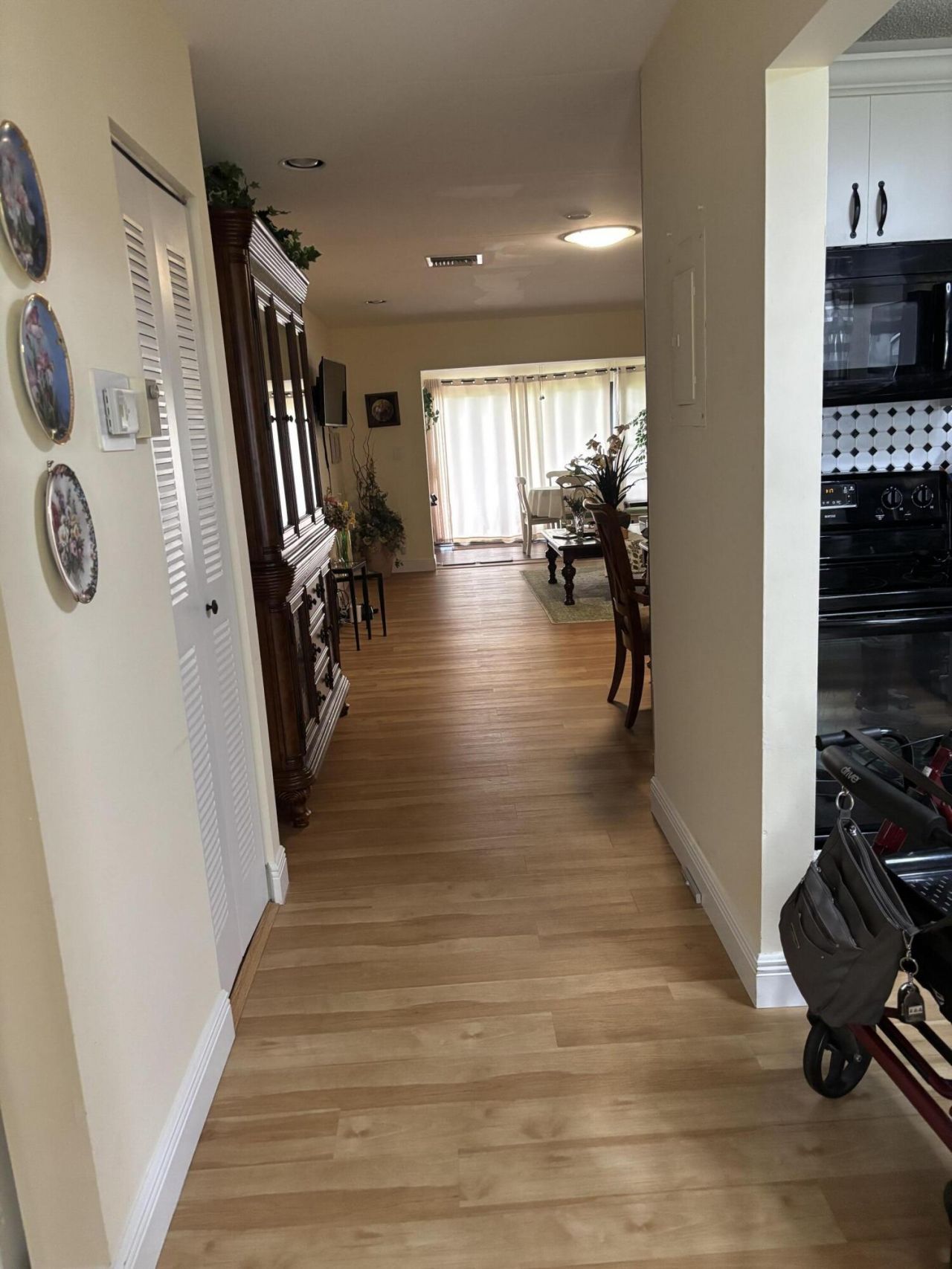 143 Lake Susan Drive, West Palm Beach, FL 33411 Photo