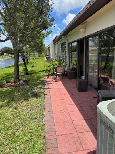 143 Lake Susan Drive, West Palm Beach, FL 33411 Photo