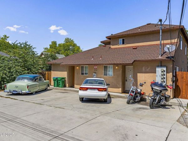 330 Stewart Street, Reno, NV 89502