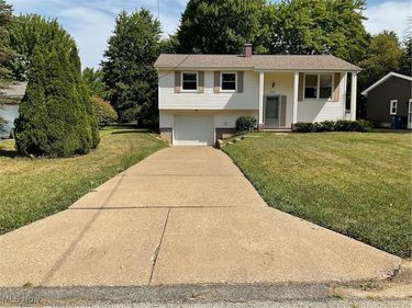 1828 Basil Avenue, Youngstown, OH 44514