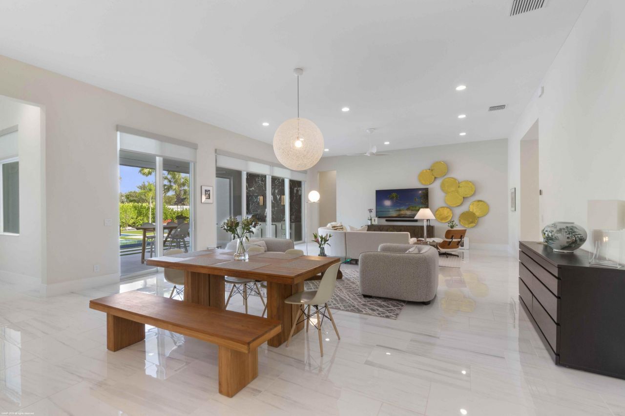 9372 Coral Isles Circle, Palm Beach Gardens, FL 33412 Photo