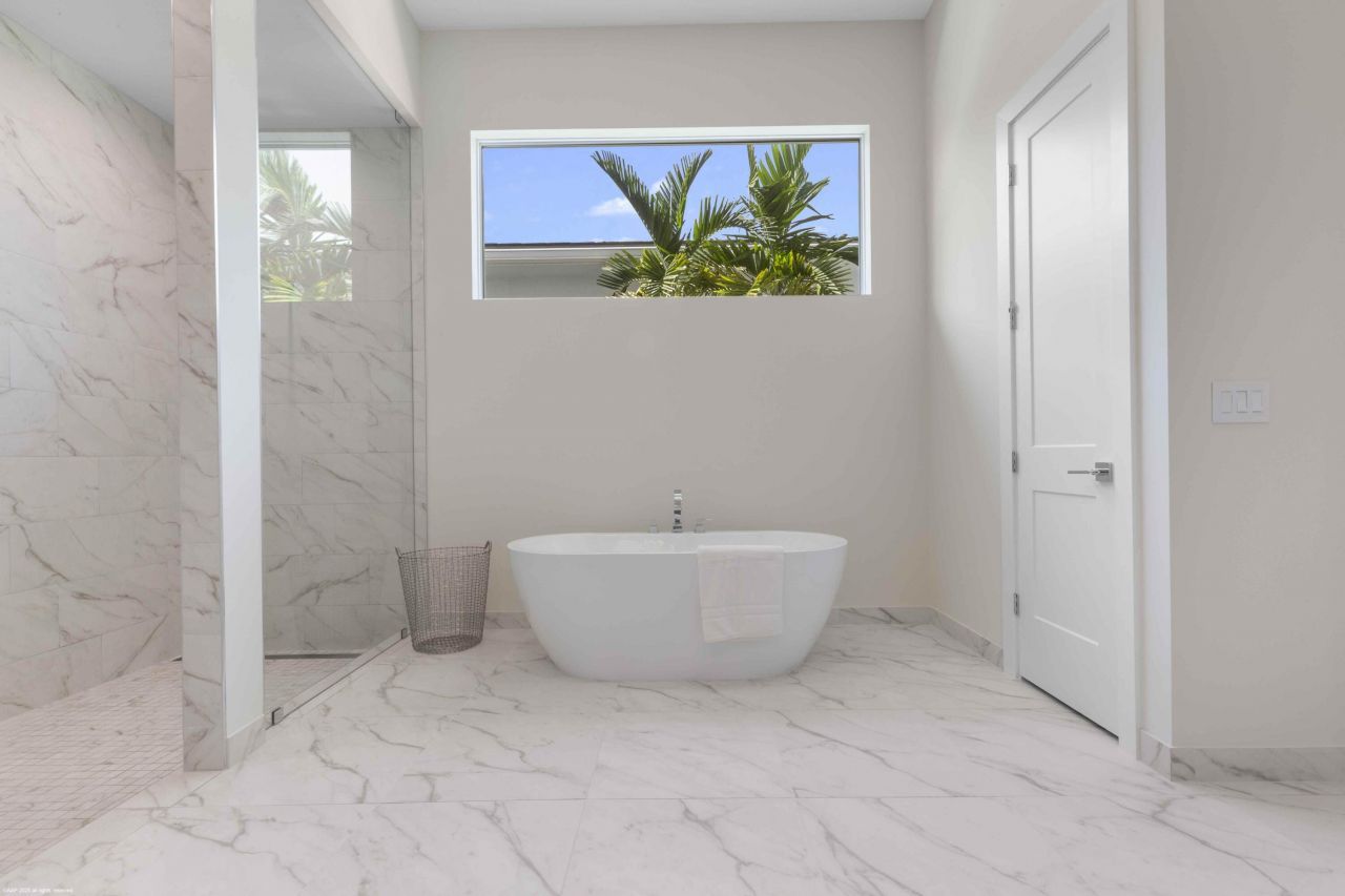 9372 Coral Isles Circle, Palm Beach Gardens, FL 33412 Photo