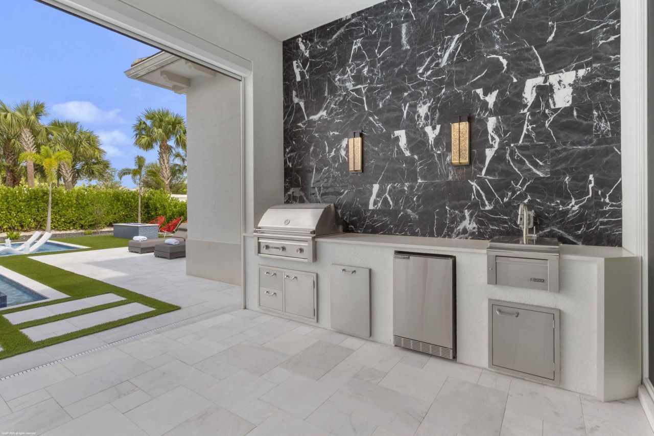 9372 Coral Isles Circle, Palm Beach Gardens, FL 33412 Photo