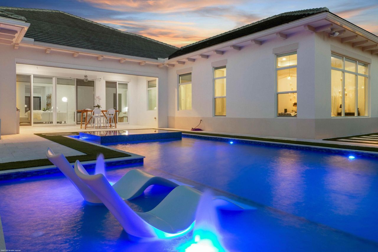 9372 Coral Isles Circle, Palm Beach Gardens, FL 33412 Photo