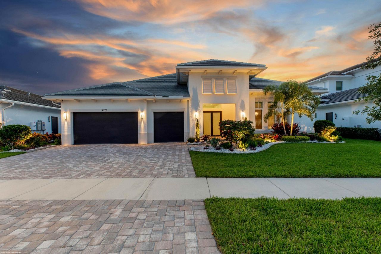 9372 Coral Isles Circle, Palm Beach Gardens, FL 33412 Photo