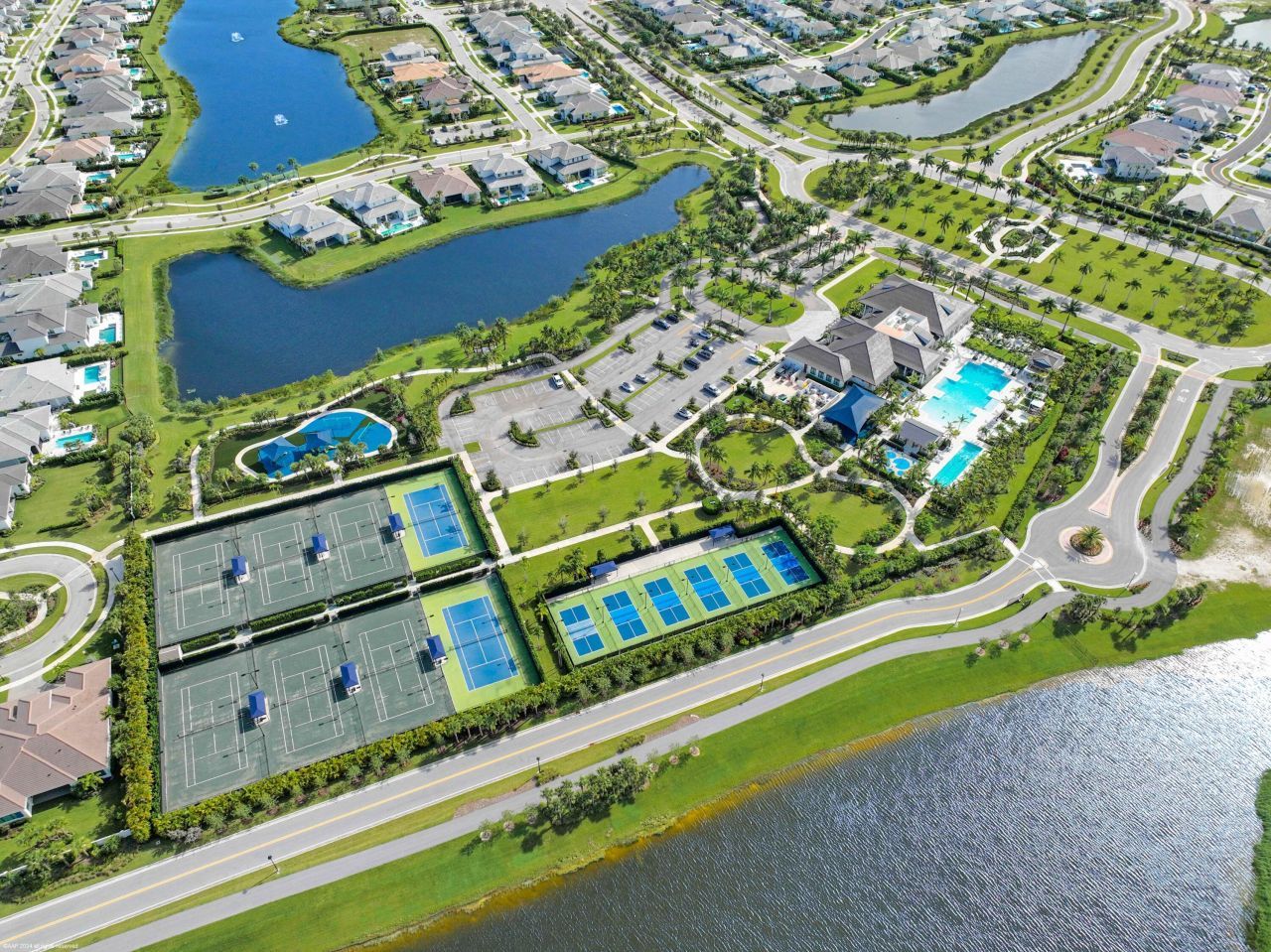 9372 Coral Isles Circle, Palm Beach Gardens, FL 33412 Photo