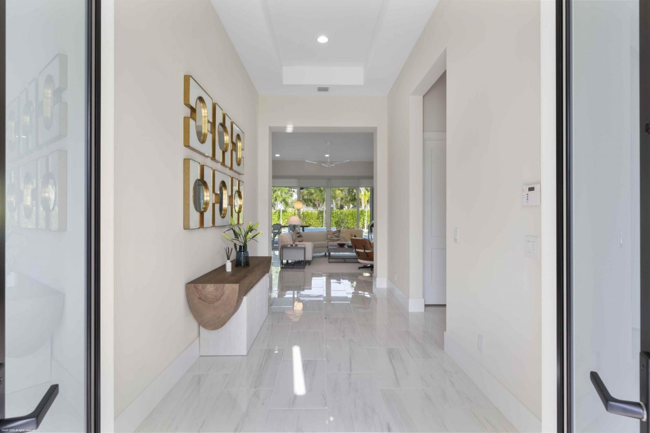 9372 Coral Isles Circle, Palm Beach Gardens, FL 33412 Photo