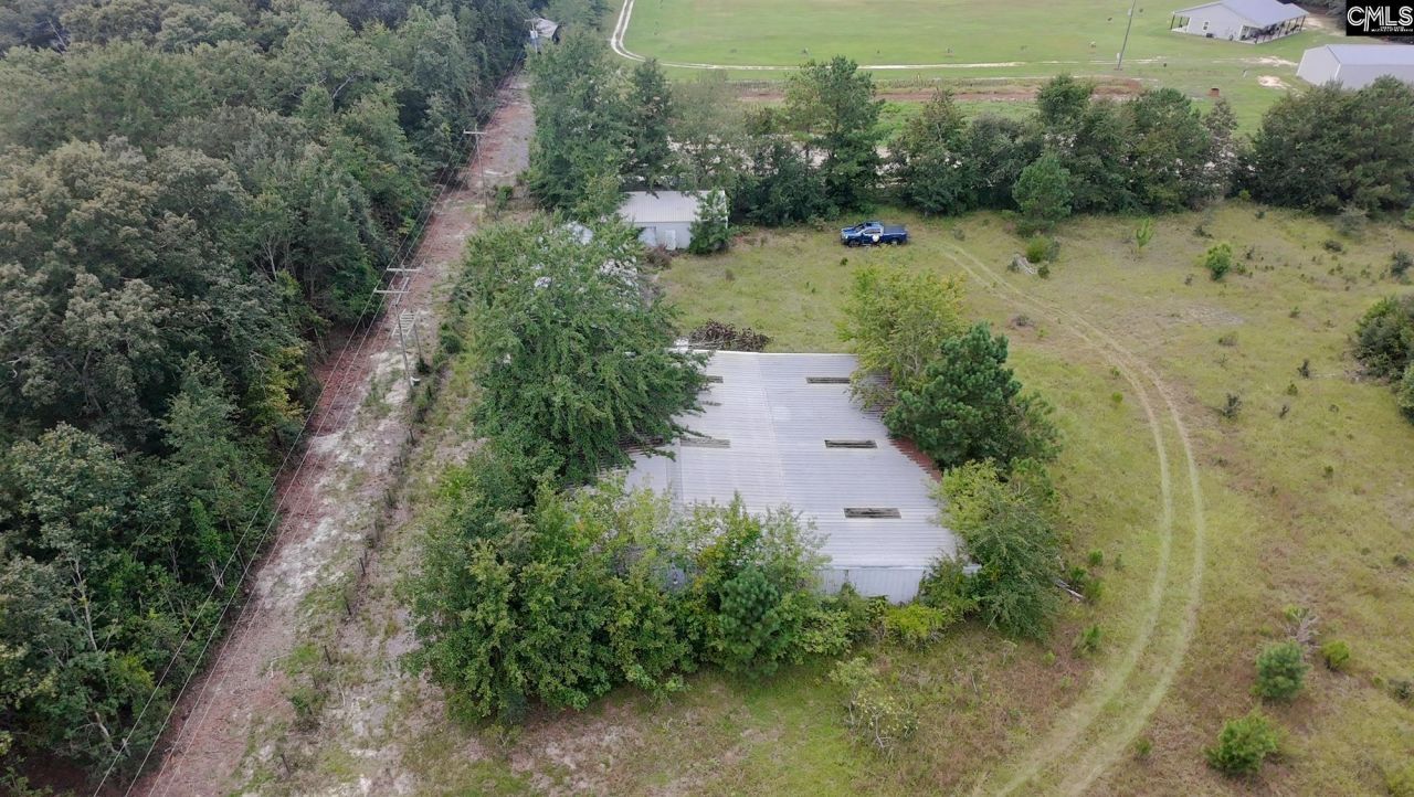 131 Cricket Road  Photo 5