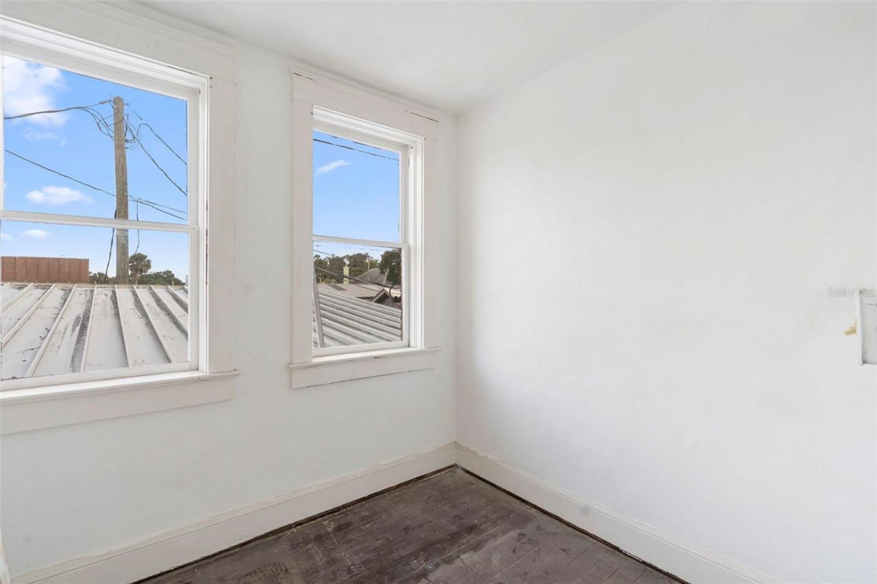 204 Magnolia Street, New Smyrna Beach, FL 32168 Photo