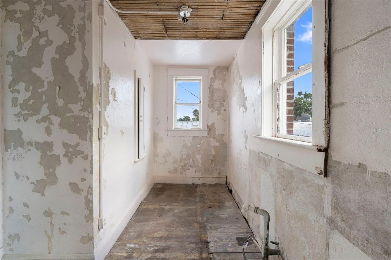 204 Magnolia Street, New Smyrna Beach, FL 32168 Photo